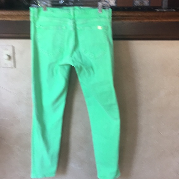 Jeans - Picture 2 of 4